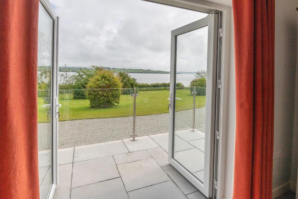 2 Bed Waterfront Property - Close To Courtmacsherry Cork Ngoại thất bức ảnh