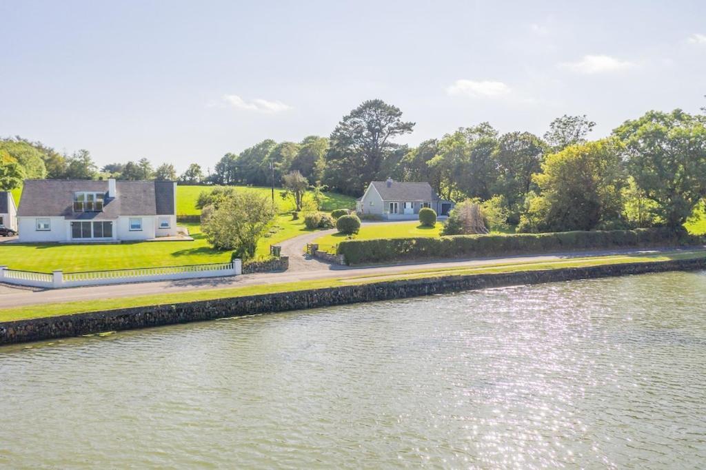 2 Bed Waterfront Property - Close To Courtmacsherry Cork Ngoại thất bức ảnh